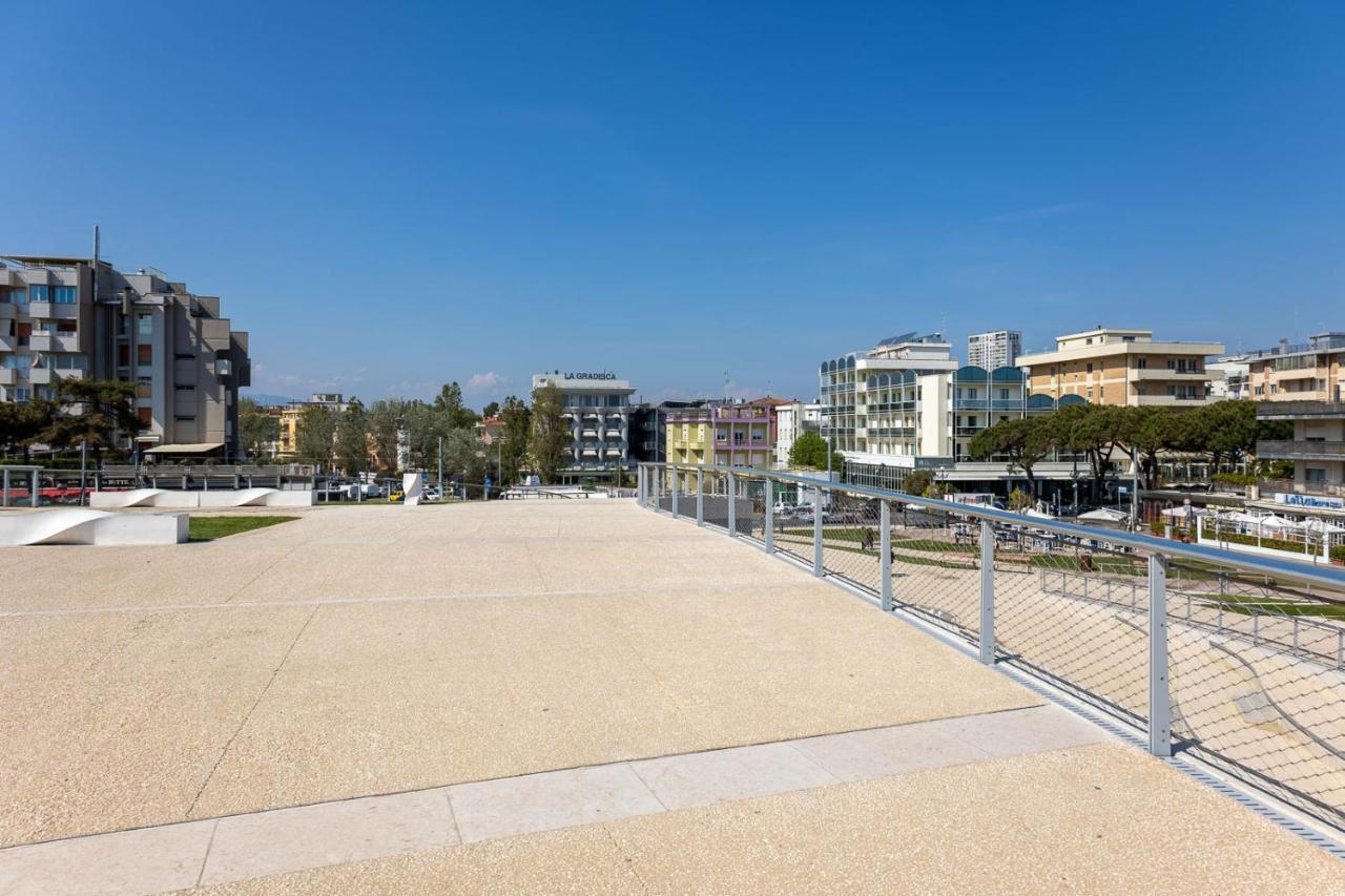 Romantico Open Space A 3Min Dalla Spiaggia - Homeunity Rimini Luaran gambar