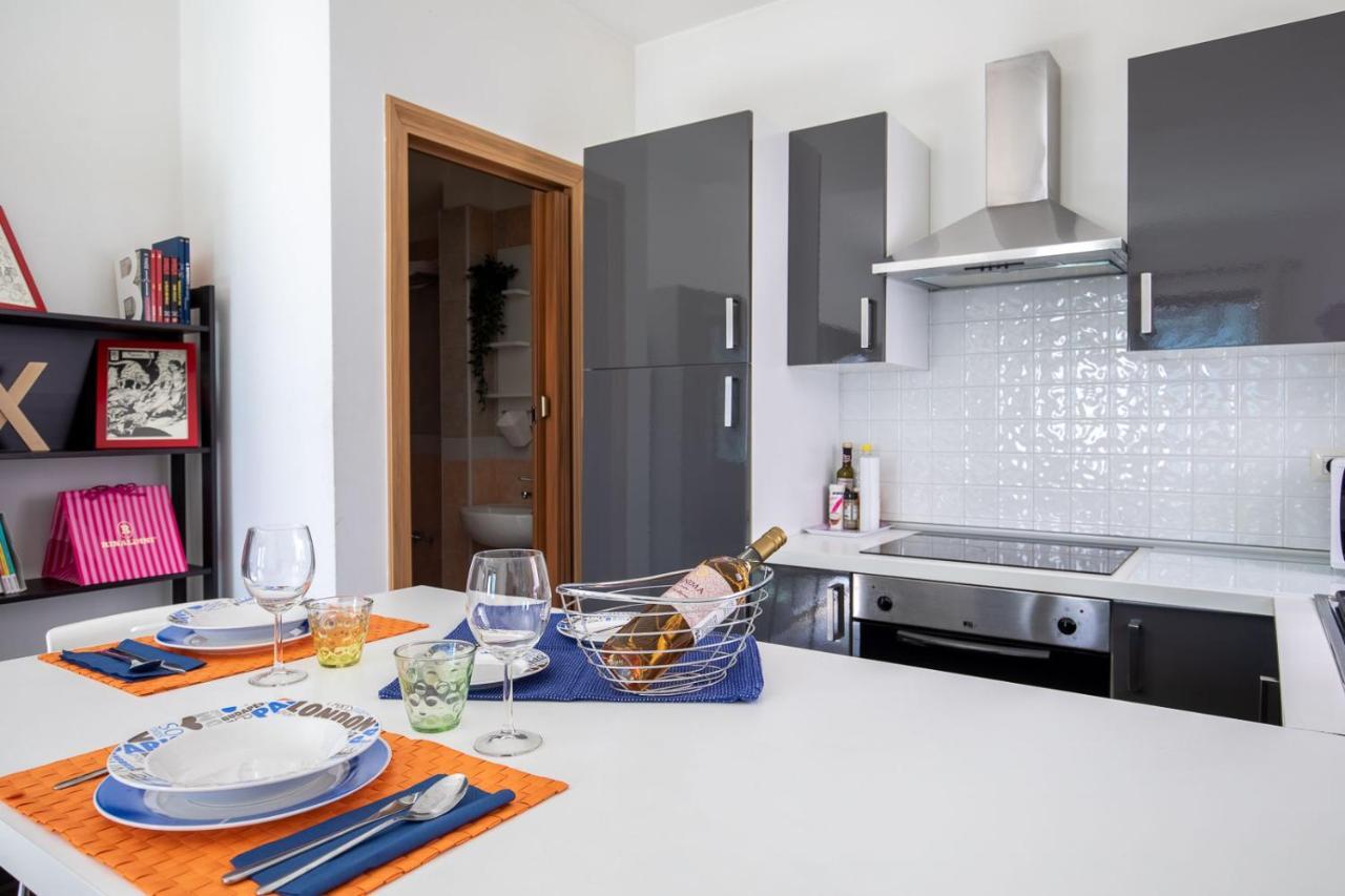 Romantico Open Space A 3Min Dalla Spiaggia - Homeunity Rimini Luaran gambar