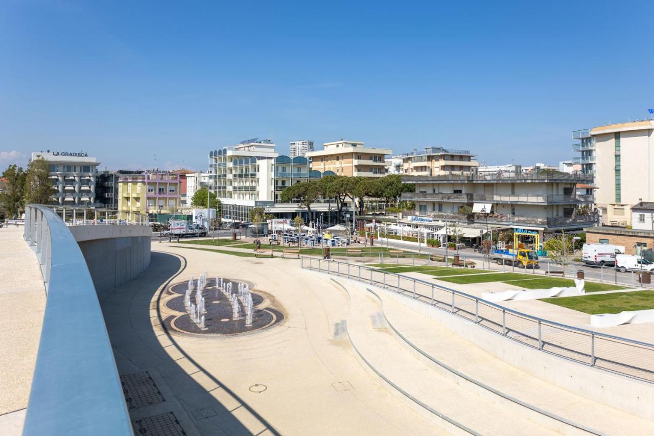 Romantico Open Space A 3Min Dalla Spiaggia - Homeunity Rimini Luaran gambar
